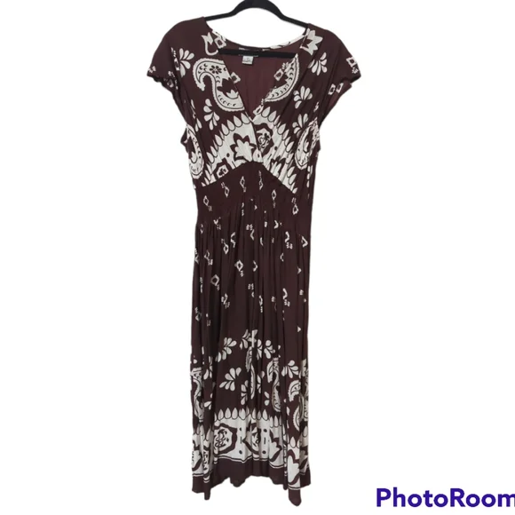 J Gee | Dresses | Boho Dark Brown White Paisley Midi Dress